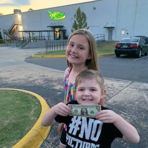 Meet your Posher, Tabitha